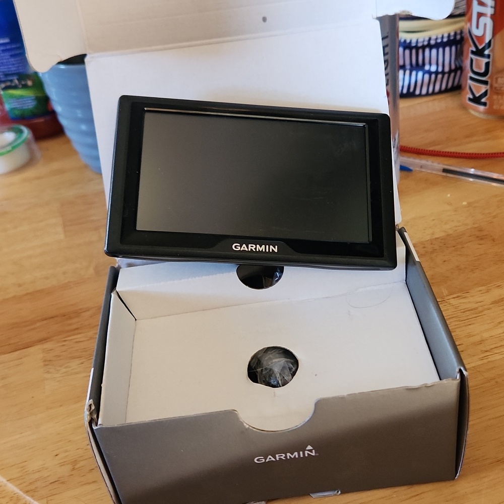 Garmin Drive 52 New in Box